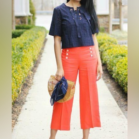 ZARA | Basic Eyelet Cropped Blouse - Picture 4 of 6